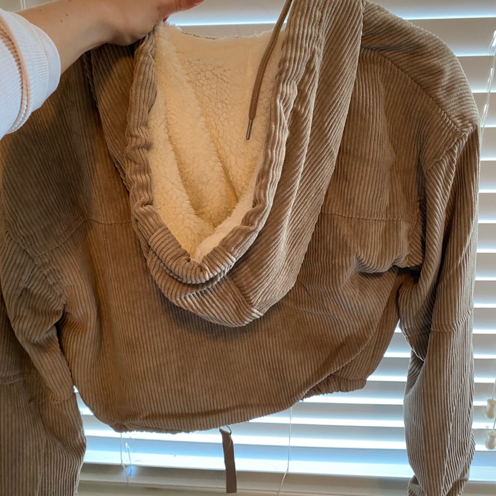 Fur lined crop jacket - Picture 2 of 3